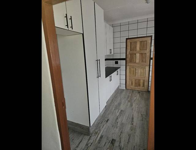 3 BEDROOM HOUSE FOR SALE IN VANDERBIJLPARK CW 2